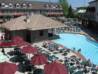 Hotels - A pool view Photo of the Put-in-Bay Resort hotel.